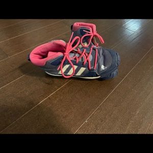 Adidas Girls hiking boots
